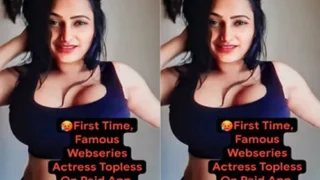 Jayshree Gaikwad Nude Video With Full Face Pressing Her Boobs